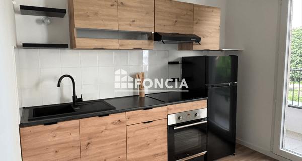Location Studio meublé 32.8 m² - Les Clayes-sous-bois 78340