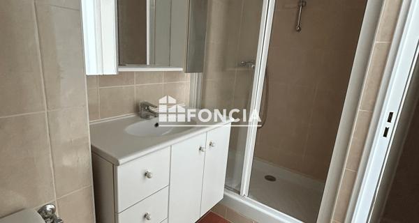 Location Appartement 2 pièces 42.82 m² - Montrouge 92120