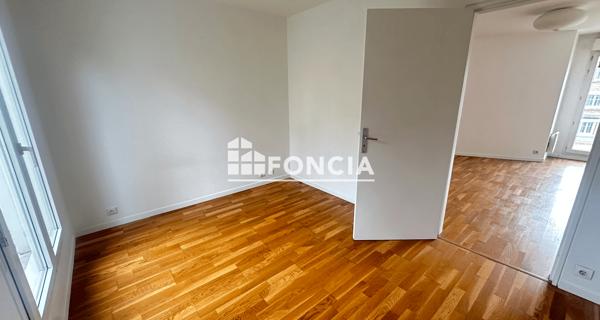 Location Appartement 2 pièces 48.92 m² - Issy-les-moulineaux 92130