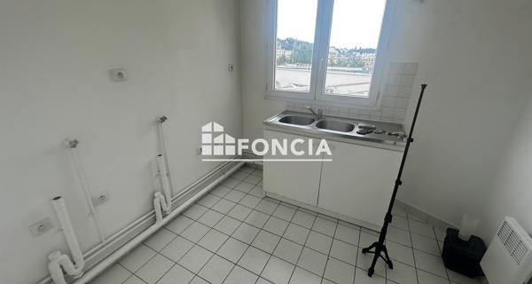 Location Appartement 2 pièces 48.92 m² - Issy-les-moulineaux 92130