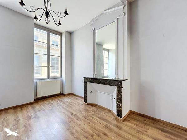 Appartement 442 000 € Bordeaux 4 p 120 m² DPE D