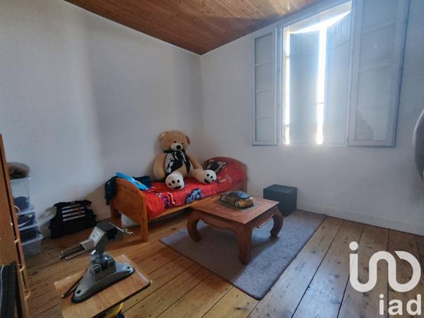 Immeuble à vendre 352 m² Saint-Seurin-sur-l'Isle