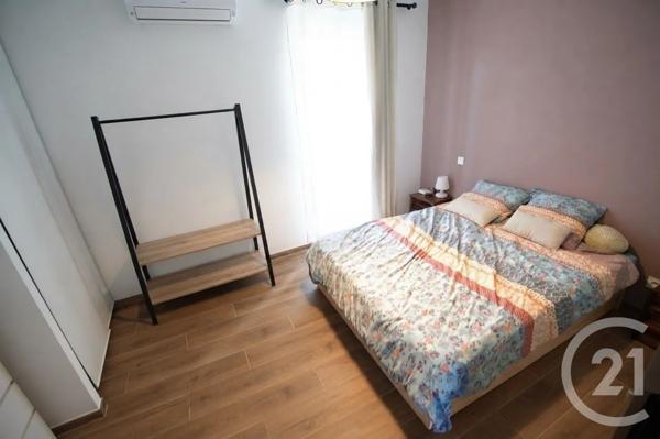 Appartement Duplex à vendre  4 pièces - 109,72 m 2   NIMES  - 30