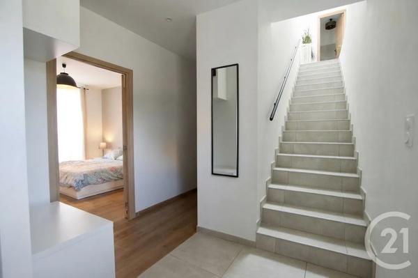 Appartement Duplex à vendre  4 pièces - 109,72 m 2   NIMES  - 30