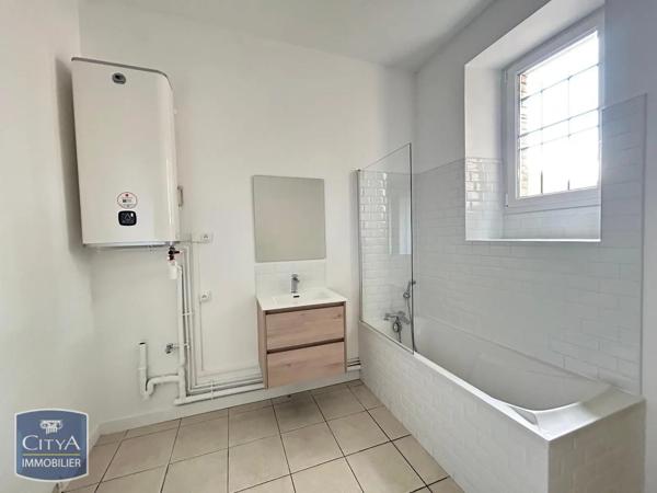 Appartement à louer 2 pièces 44.6m² Orléans (45000)