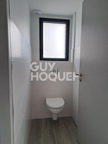 Maison meublée neuve 4 pièces avec jardin