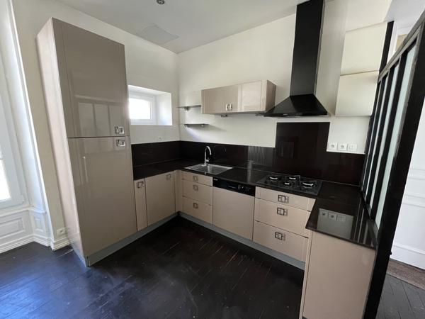 Appartement 5 pièce(s) 3 chambre(s) 110 m²