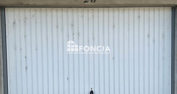 Location Parking 12 m² - Orléans 45000