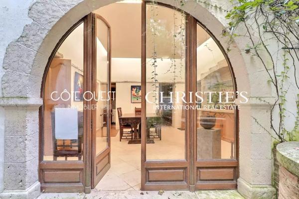 À vendre Dax - Hôtel particulier du XVIème siècle entièrement restauré