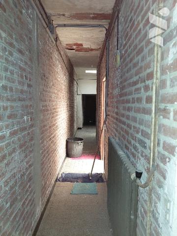 Maison à rénover. Possibilité aménagements pour immeuble de rapport.