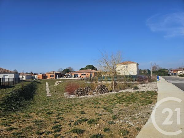 Terrain à vendre  880 m2 MONTBETON - 82