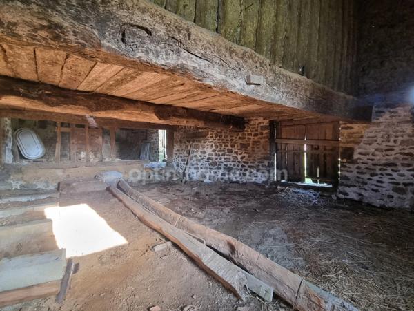🌟 EXCLUSIVITÉ – RARE À LA VENTE ! 🌟 Bâtisse à vendre