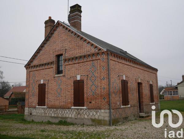 Maison rustique 5 pièces de 109 m² à Sennely (45240)