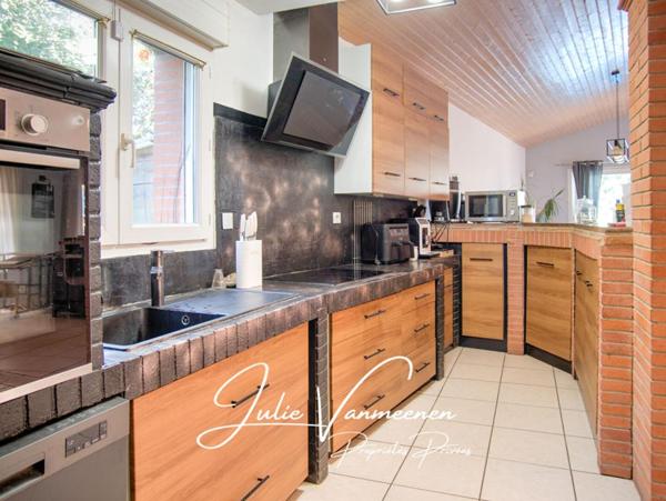 La Salvetat-Saint-Gilles (31880) - Maison T5 - 4 chambres - Double Garage - Piscine