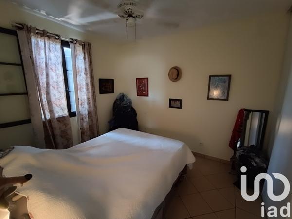 Maison à vendre 5 pièces 118 m² Saint-Hilaire-de-Lusignan