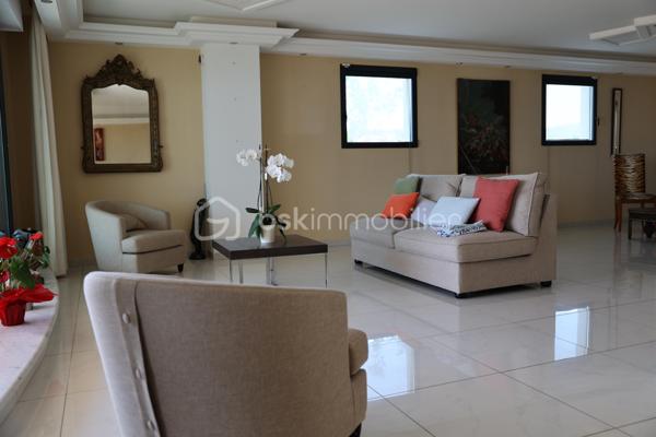 Appartement de 161 m²