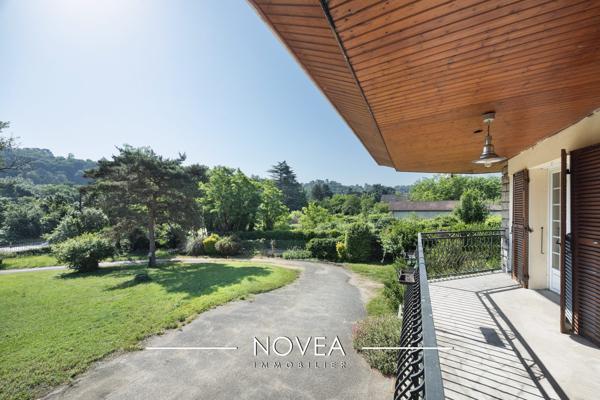 Maison ancienne à vendre, 8 pièces - Collonges-au-Mont-d'Or 69660