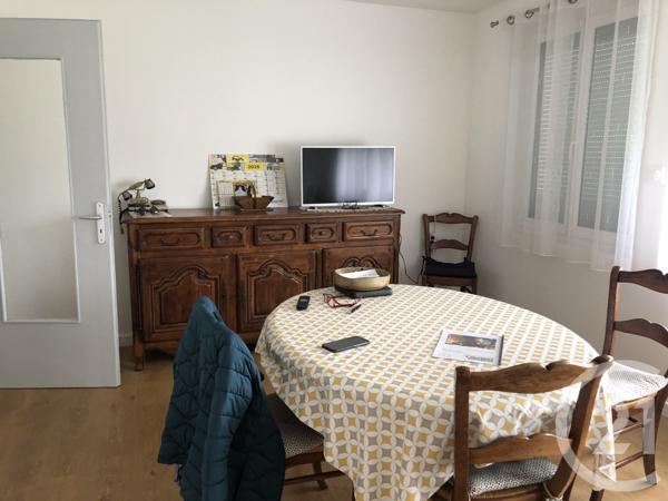 Maison à vendre  5 pièces - 83 m2 SAINTES - 17