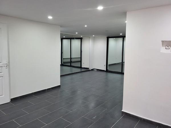 Local commercial Agde  100 m² environ