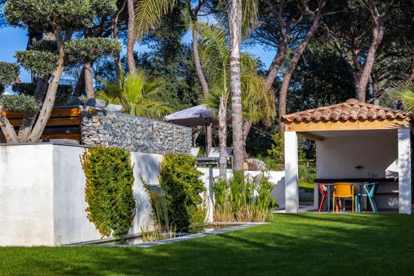 Superbe villa comtemporaine