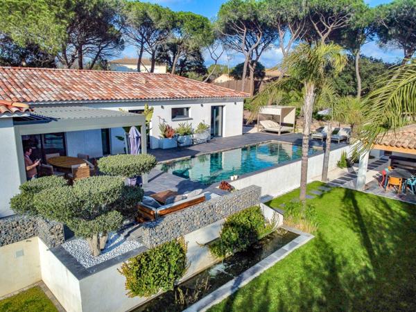 Superbe villa comtemporaine