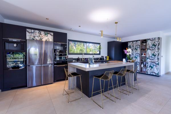 Superbe villa comtemporaine