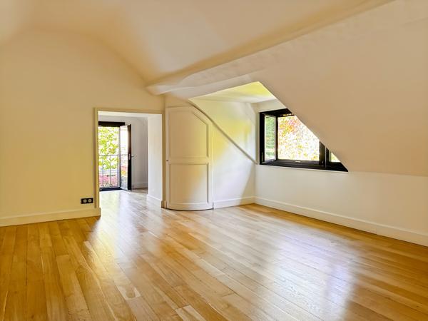 Maison 6 pièces - 200 m² Bien prestige