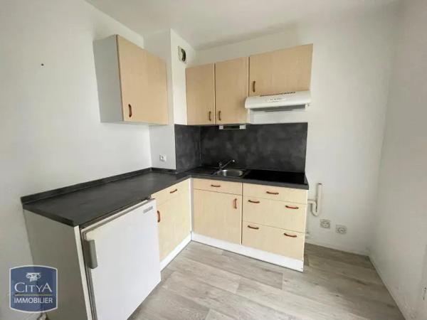 Appartement à louer 1 pièce 30.05m² Le Mans (72000)