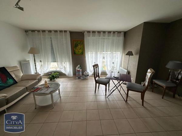 Appartement à louer 4 pièces 96.98m²