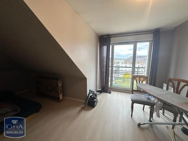 Appartement à louer 4 pièces 96.98m²