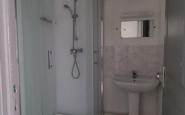 Appartement à louer    1 pièce • 32 m2 Dormans