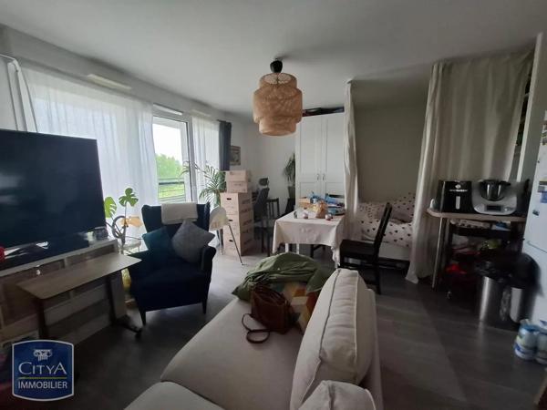 Appartement à louer 3 pièces 61.8m² Saint-Pierre-du-Perray (91280)