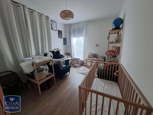 Appartement à louer 3 pièces 61.8m² Saint-Pierre-du-Perray (91280)