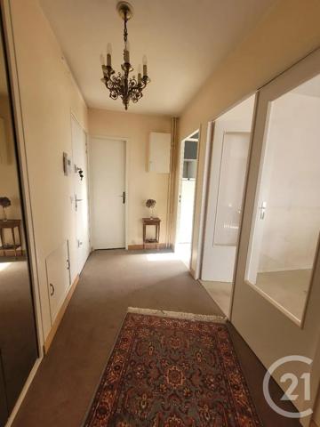 Appartement F5 à vendre  5 pièces - 94 m 2   COMPIEGNE  - 60