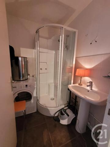 Appartement F5 à vendre  5 pièces - 94 m 2   COMPIEGNE  - 60