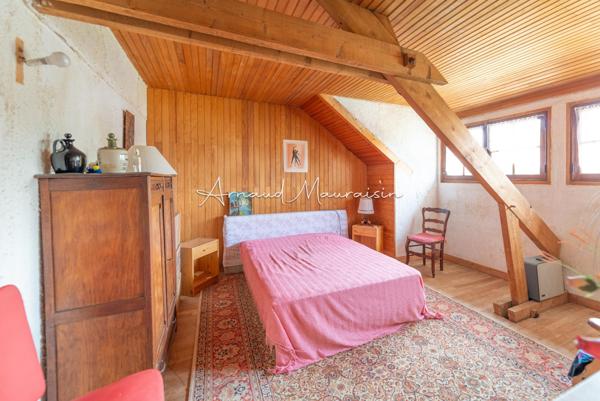 Potentiel en devenir pour cette maison familiale !