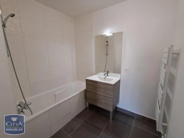 Appartement à louer 3 pièces 59.3m²