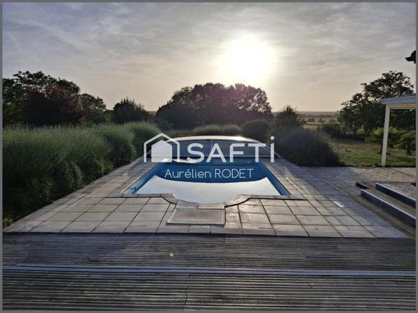 Pavillon d’exception, piscine et vaste sous-sol!