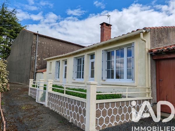Maison à vendre 7 pièces 196 m² Lys-Haut-Layon