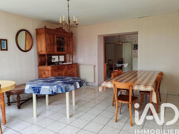Maison à vendre 7 pièces 196 m² Lys-Haut-Layon