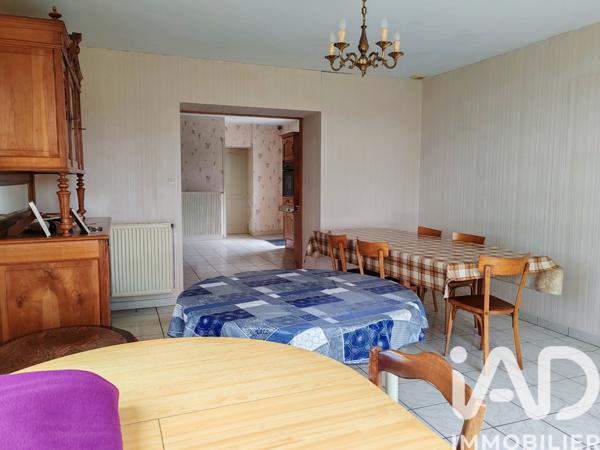 Maison à vendre 7 pièces 196 m² Lys-Haut-Layon