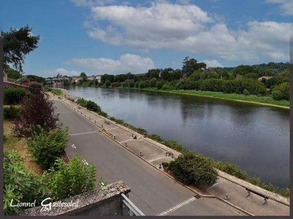 Maison de ville de caractère à vendre 3 à 4 chambres avec vue sur la Dordogne à SAINTE FOY LA GRANDE (33)