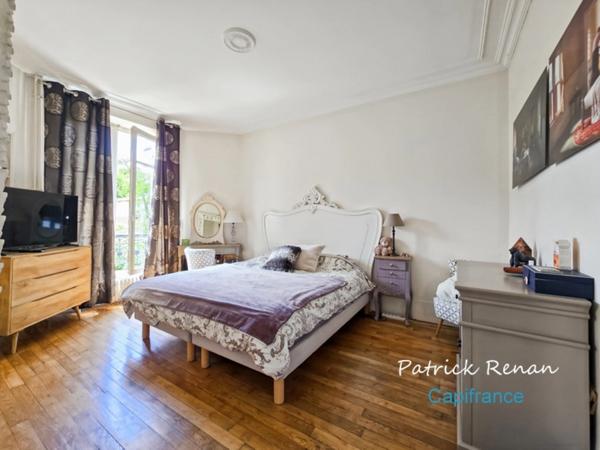Maison à vendre 9 pièces (238 m2) VERSAILLES (78)