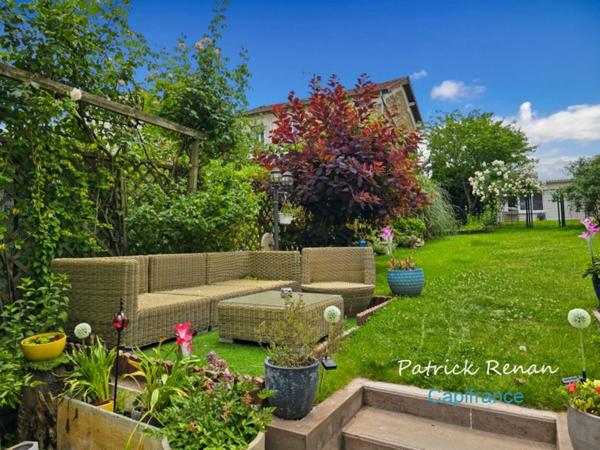 Maison à vendre 9 pièces (238 m2) VERSAILLES (78)