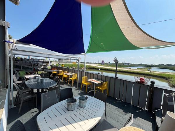 ILE D'OLÉRON emplac N°1, AV Murs 321m², marais 1,2ha et Fonds aquacole de production & dégustation de fruits de mer