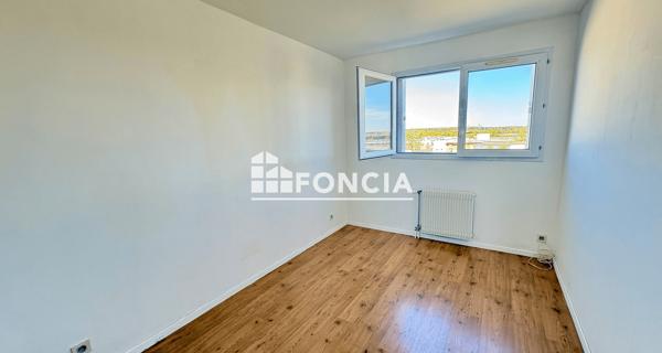 À vendre Appartement 4 pièces 85 m² - ÉLancourt 78990
