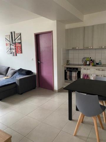 AVENAY-VAL-D'OR -  BEL IMMEUBLE DE RAPPORT