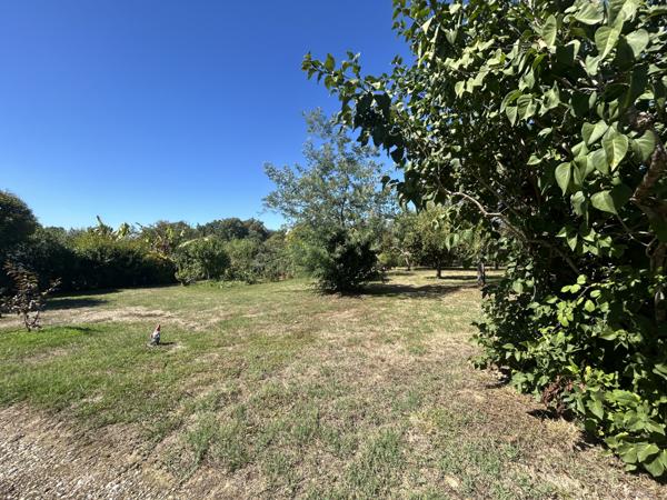 Caudecoste (47220) MAISON 75 M2 AVEC MEZZANINE, CARPORT ET TERRAIN DE 1628 M2