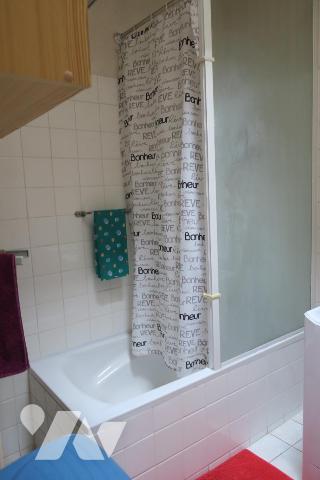 Immeuble de rapport - 3 appartements (2 occupés + 1 libre) - Garage - Caves - Cour. 263 m² cadastré.