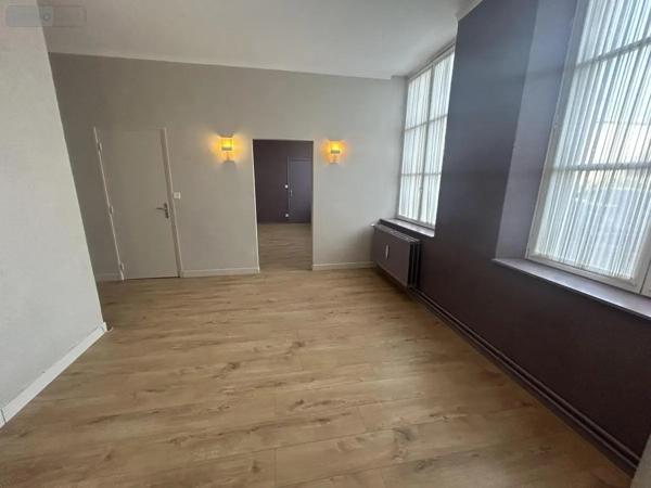 Location - Fonds et/ou murs commerciaux Cambrai 59400 3 pièces 38 m 2 38 m 2